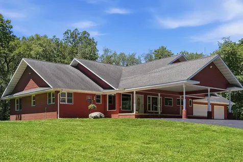 15207 Henry Road Morrison IL 61270