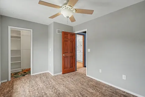 904 Fairoaks Drive Champaign IL 61821
