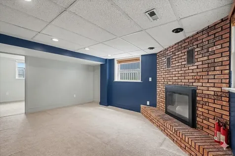904 Fairoaks Drive Champaign IL 61821