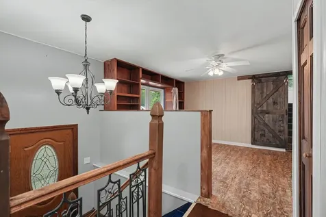 904 Fairoaks Drive Champaign IL 61821