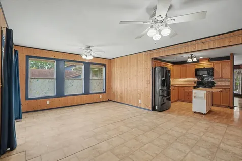 904 Fairoaks Drive Champaign IL 61821