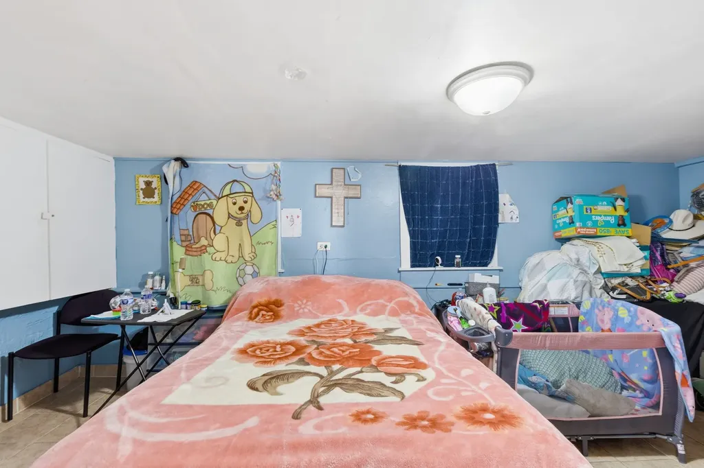 3733 West 64th Street Chicago IL 60629