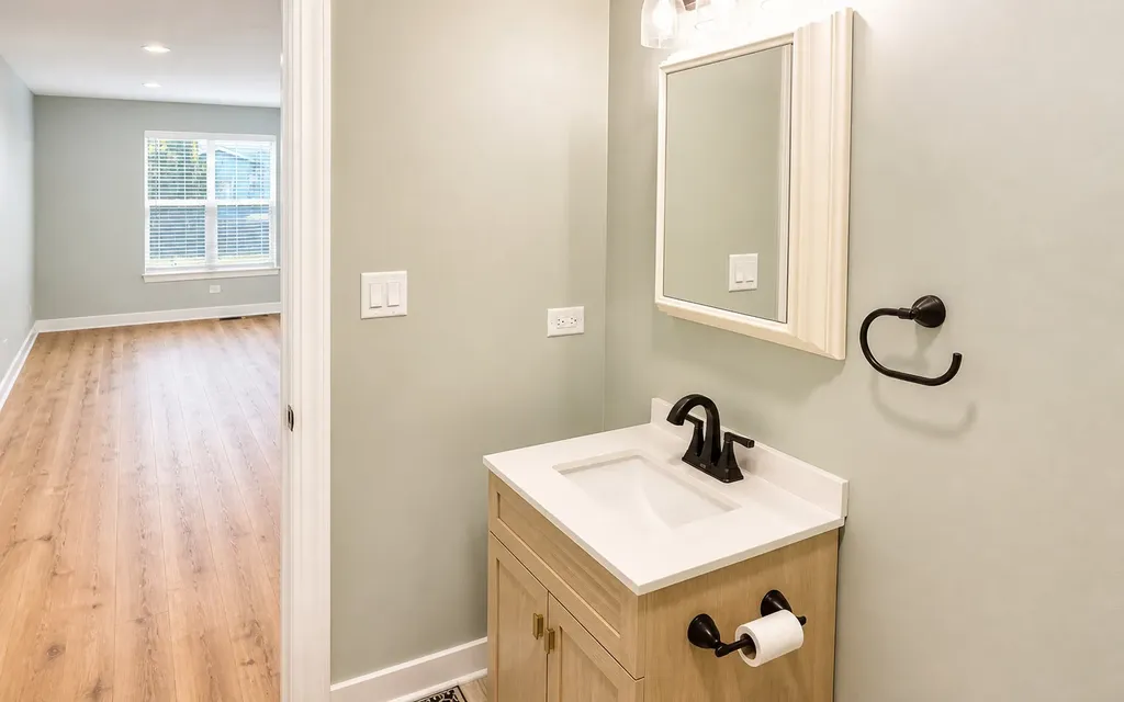 13802 Seeley Avenue Blue Island IL 60406