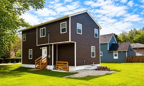 13802 Seeley Avenue Blue Island IL 60406