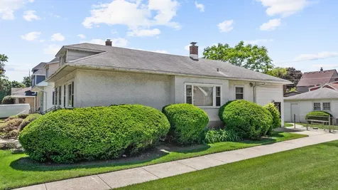 1218 North 18th Avenue Melrose Park IL 60160