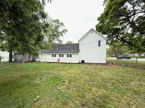 409 East Chestnut Street Paxton IL 60957