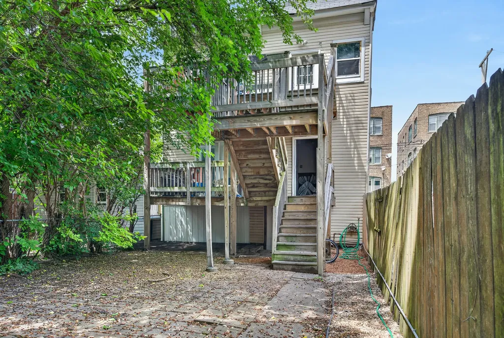 3512 West Belden Avenue Chicago IL 60647