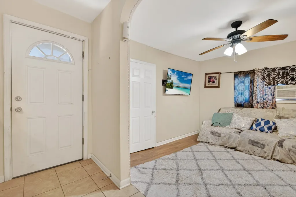 3512 West Belden Avenue Chicago IL 60647