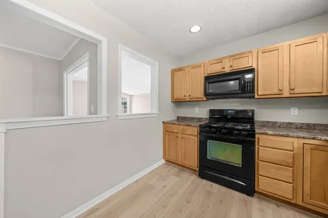552 River Lane Loves Park IL 61111