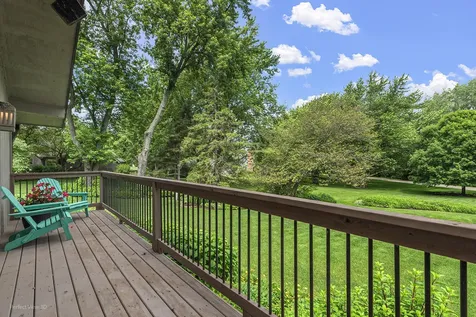 40484 Sunset Drive N Antioch IL 60002