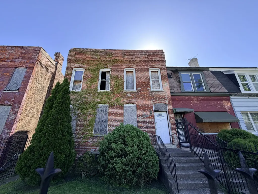 10645 South Champlain Avenue Chicago IL 60628