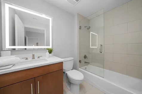 850 North Lake Shore Drive Chicago IL 60611
