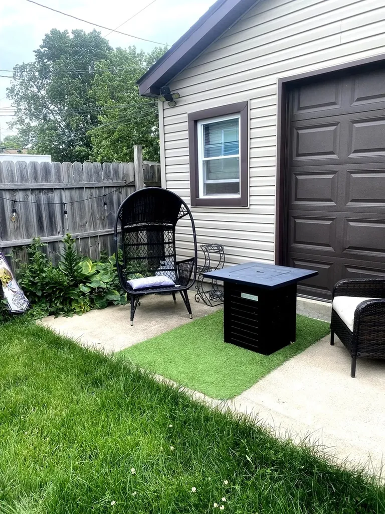 6433 South Talman Avenue Chicago IL 60629