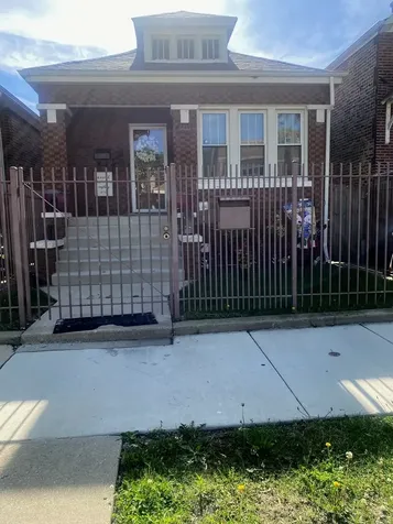 6433 South Talman Avenue Chicago IL 60629