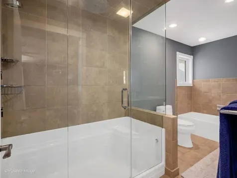 1906 Stoddard Avenue Wheaton IL 60187