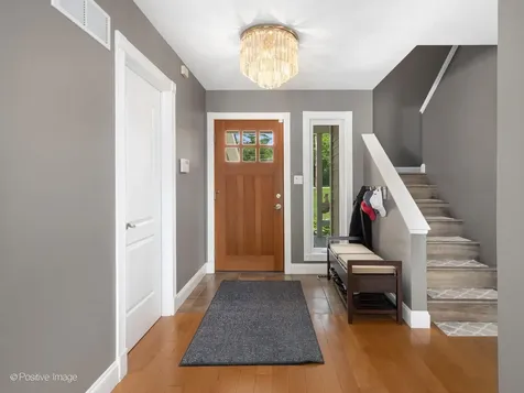 1906 Stoddard Avenue Wheaton IL 60187