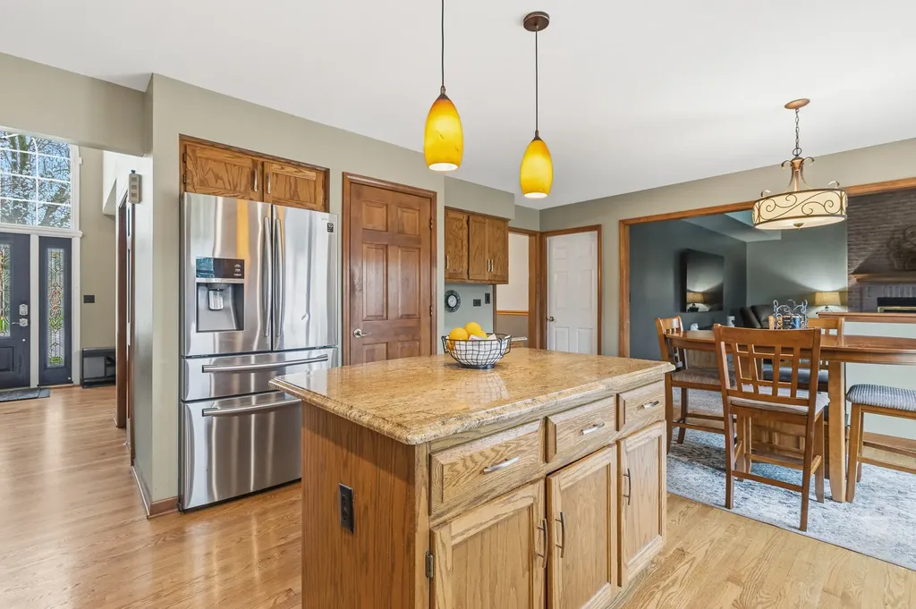 5104 Prestwick Circle Plainfield IL 60586