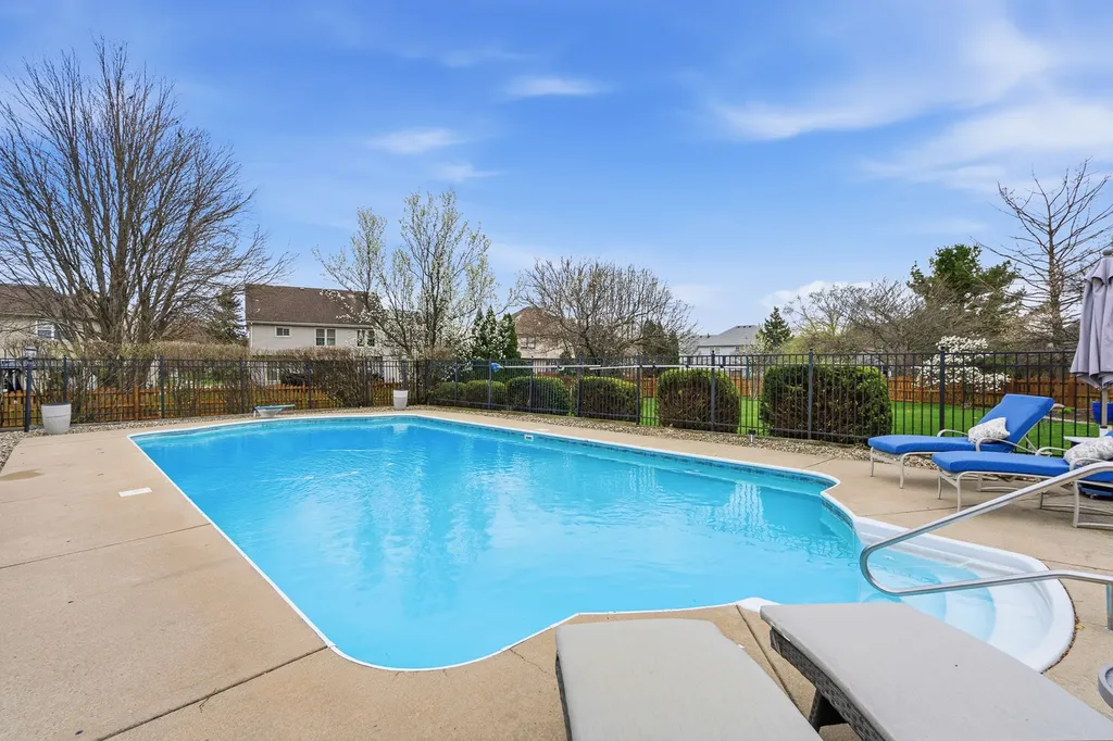 5104 Prestwick Circle Plainfield IL 60586
