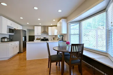 1350 West Barnwall Drive Addison IL 60101