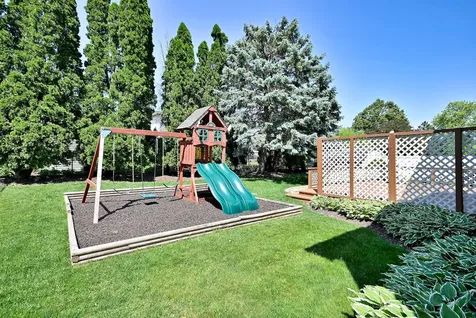 1350 West Barnwall Drive Addison IL 60101