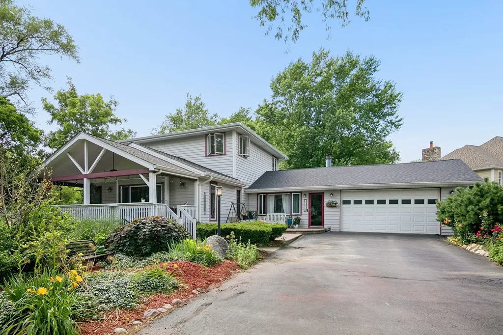 12542 South 75th Avenue Palos Heights IL 60463