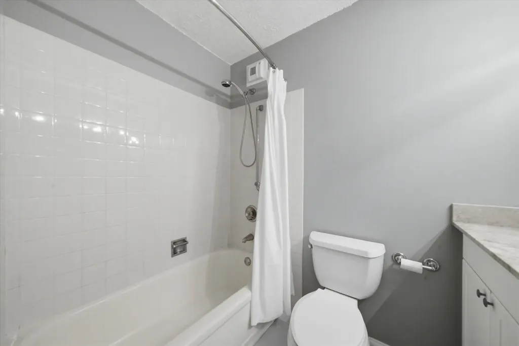 405 North Wabash Avenue Chicago IL 60611