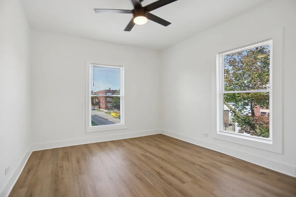 7000 South Eberhart Avenue Chicago IL 60637