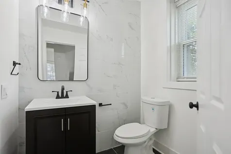7000 South Eberhart Avenue Chicago IL 60637