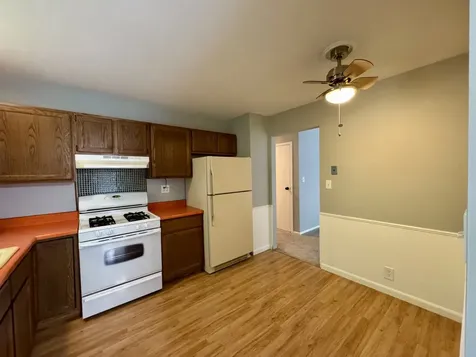8421 Hickory Nut Grove Road Cary IL 60013