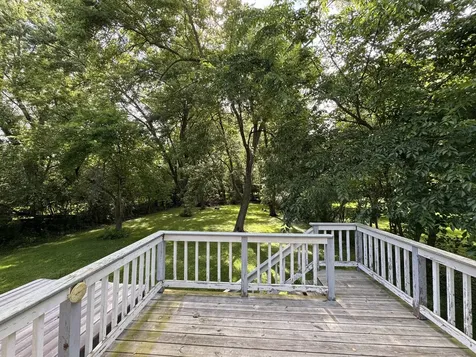 8421 Hickory Nut Grove Road Cary IL 60013