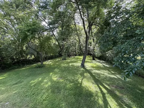 8421 Hickory Nut Grove Road Cary IL 60013