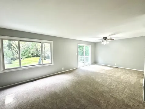 8421 Hickory Nut Grove Road Cary IL 60013
