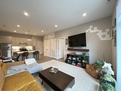 3757 North Sheffield Avenue Chicago IL 60613