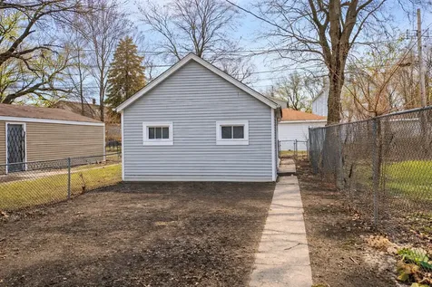 12253 South Peoria Street Chicago IL 60643
