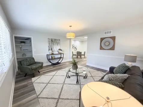 9412 South Homan Avenue Evergreen Park IL 60805
