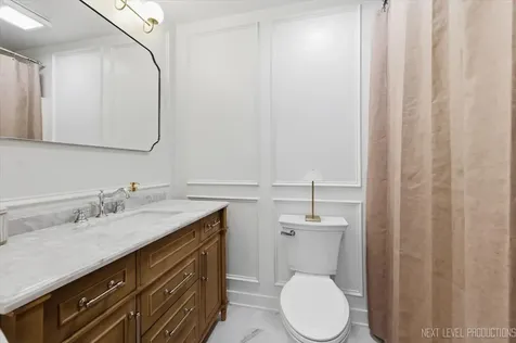 386 Risen Star Lane Oswego IL 60543