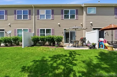 386 Risen Star Lane Oswego IL 60543