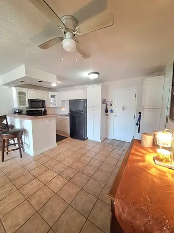 2211 South Stewart Avenue Lombard IL 60148