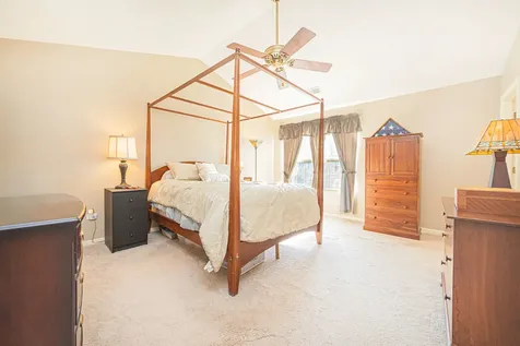24090 West Pear Tree Circle Plainfield IL 60585