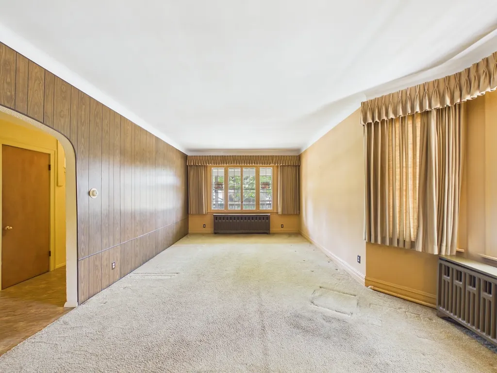 5458 West Windsor Avenue Chicago IL 60630