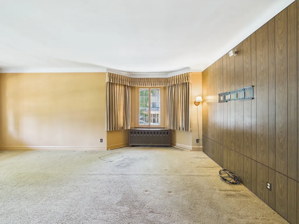 5458 West Windsor Avenue Chicago IL 60630