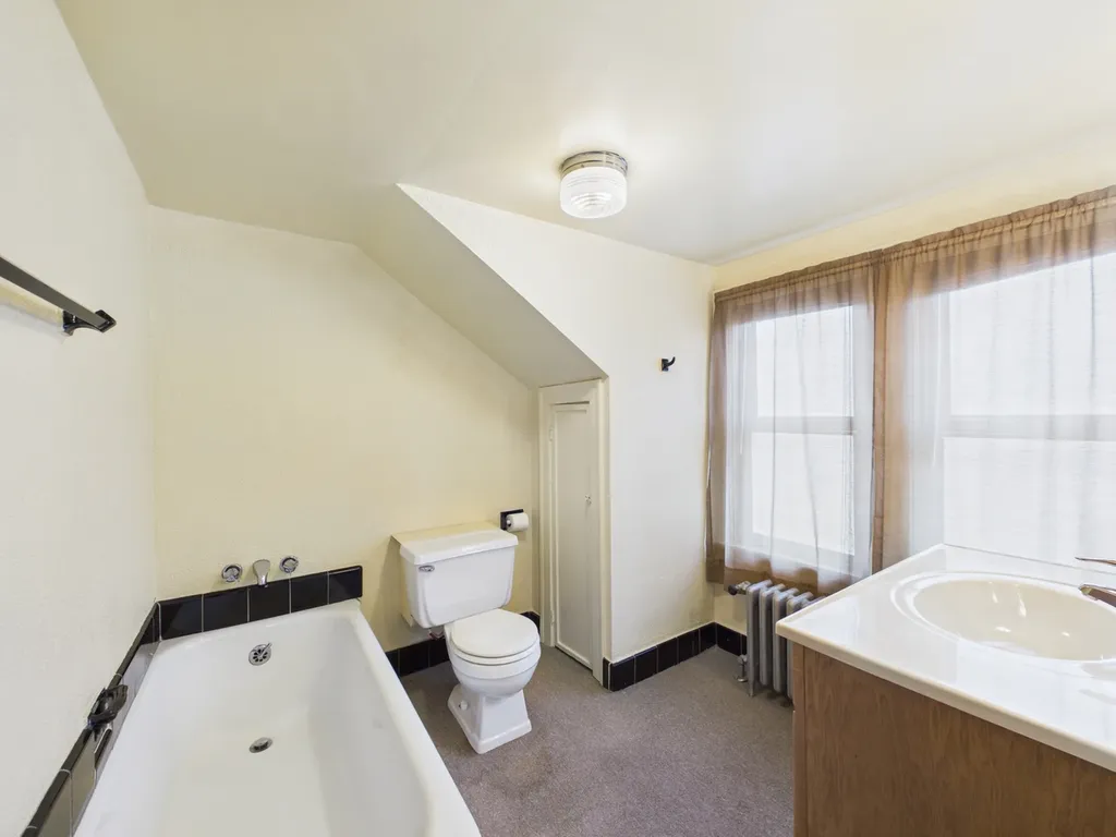 5458 West Windsor Avenue Chicago IL 60630