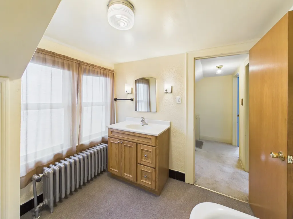 5458 West Windsor Avenue Chicago IL 60630