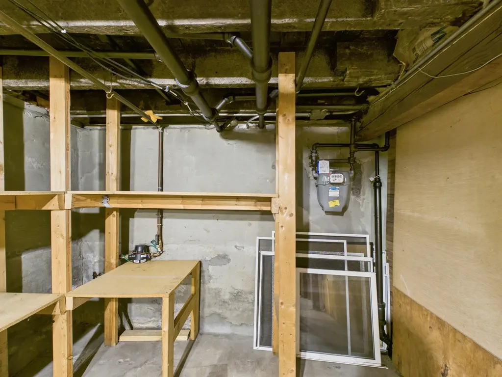 5458 West Windsor Avenue Chicago IL 60630