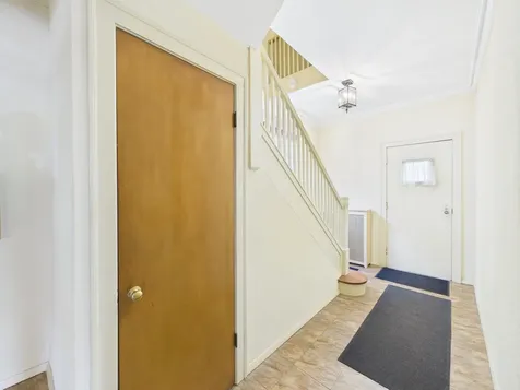 5458 West Windsor Avenue Chicago IL 60630