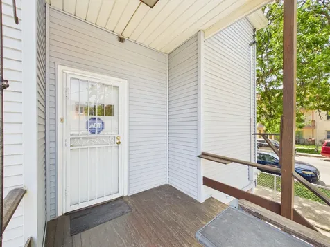 5458 West Windsor Avenue Chicago IL 60630