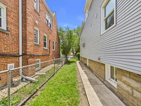 5458 West Windsor Avenue Chicago IL 60630