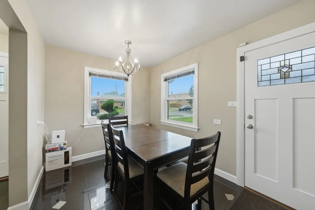 8638 South Keeler Avenue Chicago IL 60652