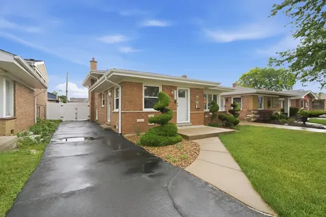 8638 South Keeler Avenue Chicago IL 60652