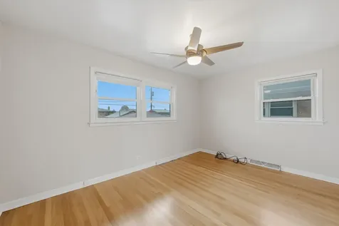 8638 South Keeler Avenue Chicago IL 60652